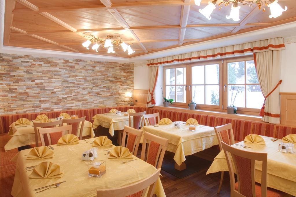 Residence Forcelles San Cassiano  Ngoại thất bức ảnh